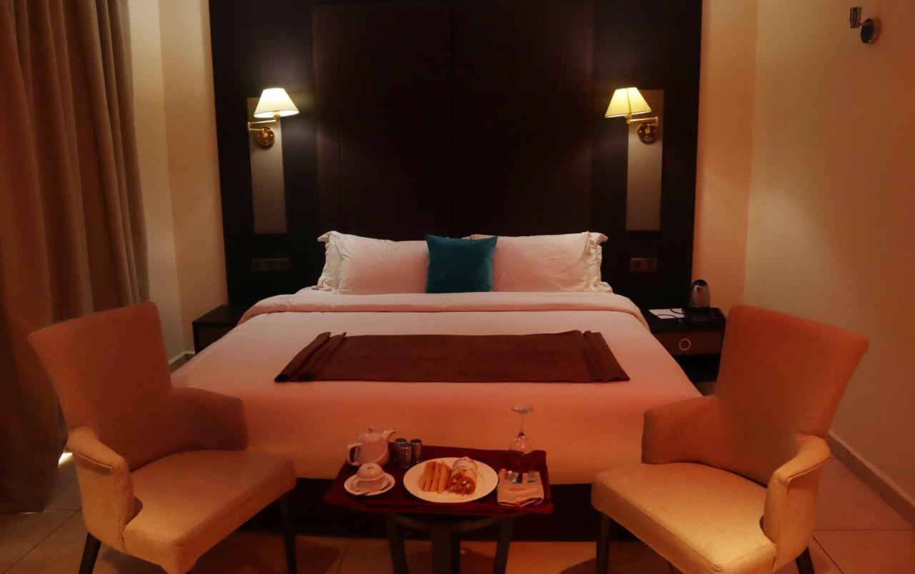 Monty Suites Calabar Exterior photo
