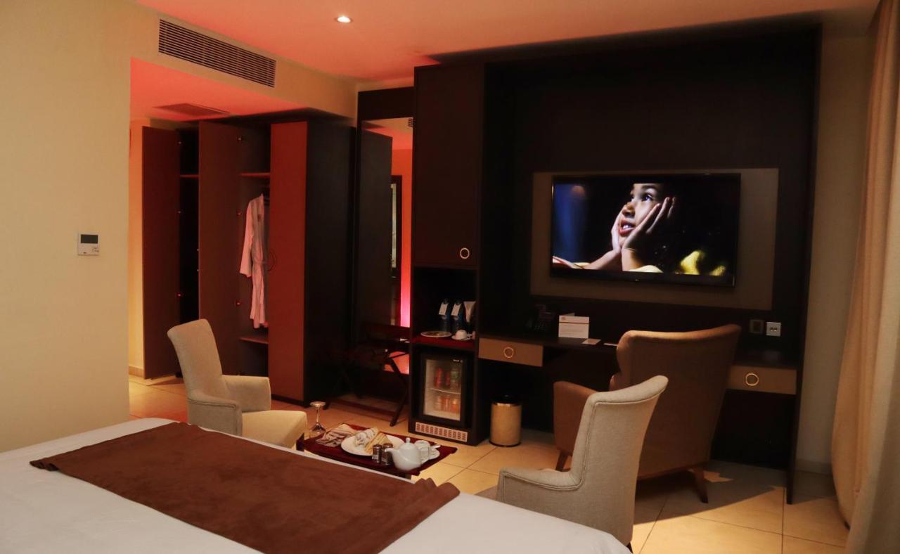 Monty Suites Calabar Exterior photo